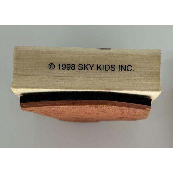Vintage 1998 Sky‎ Kids Inc. Mixed Figures Wood Mounted Rubber Stamp Lot Of 13 - Picture 3 of 4
